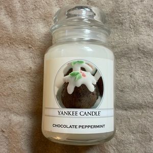 New - Chocolate Peppermint 22oz Yankee Candle